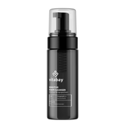 Sensitive Foam Cleanser mit Salbei- und Melissenextrakt, sulfatfrei, besonders mild